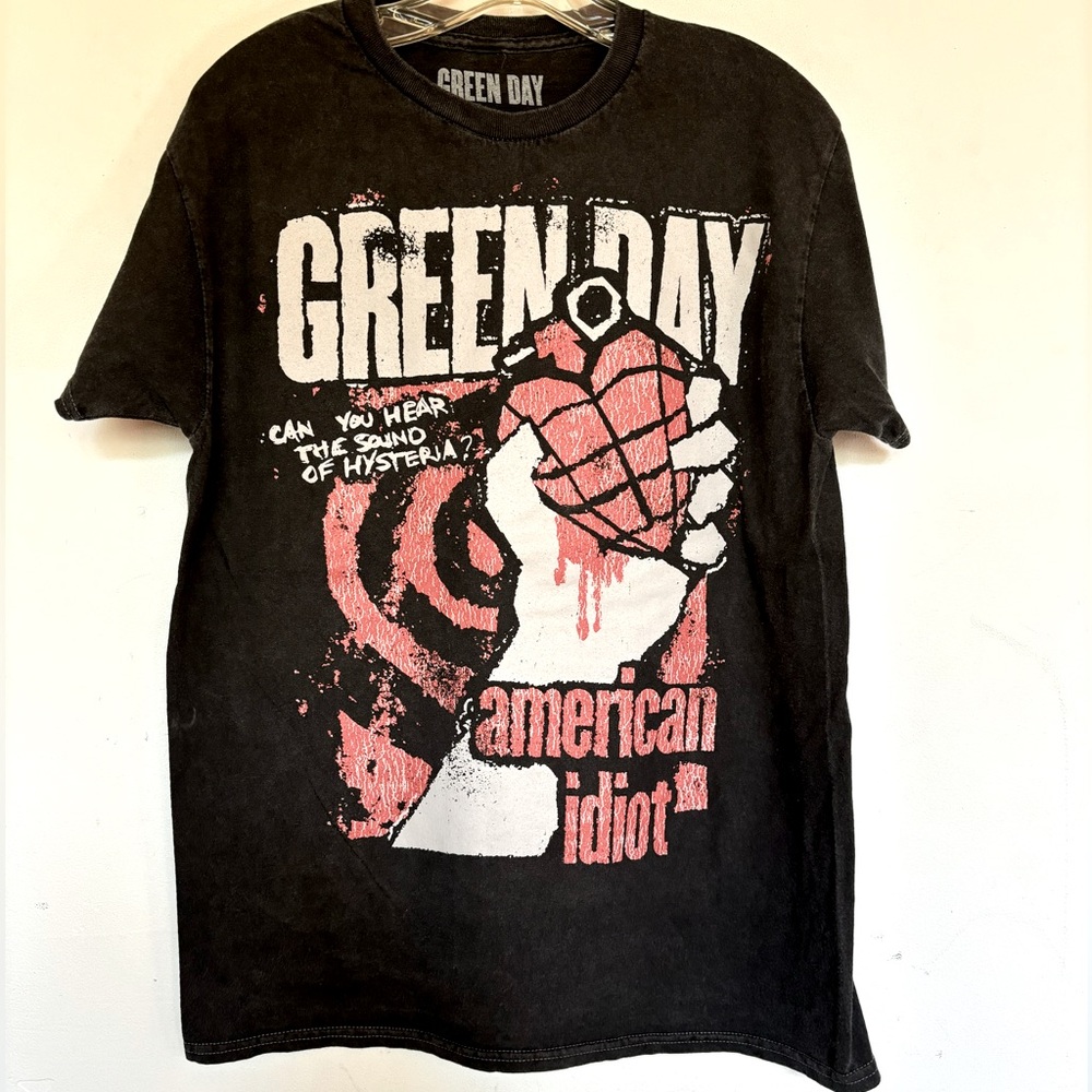 Green Day American Idiot T shirt
